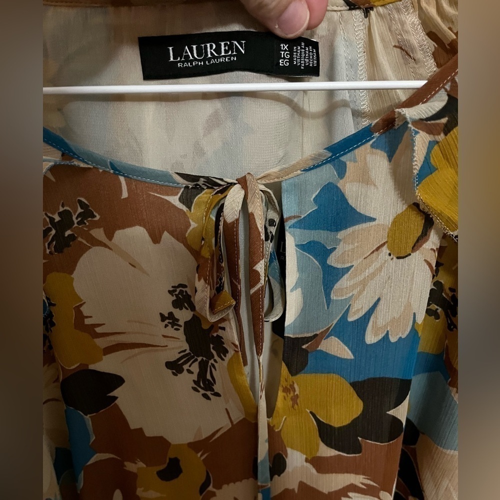Lauren Ralph Lauren Floral Blouse. Size: 1X. NWT. Poly Crinkle Ggt 58-maygi - Picture 7 of 12